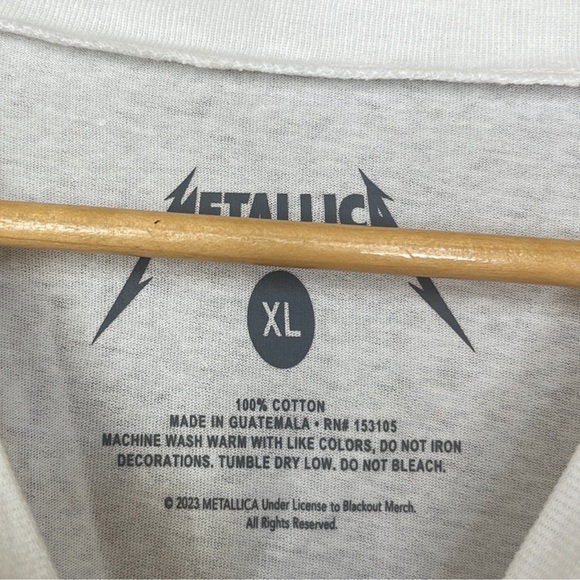 Metallica cropped tshirt - Picture 4 of 7